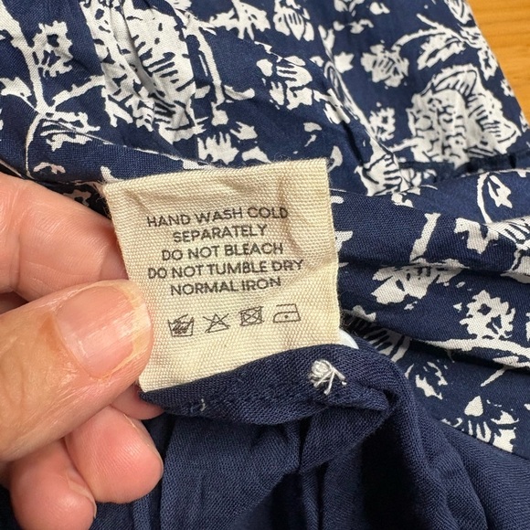 NWT Mon Coco- Mia Maxi in Color Indigo Floral. Size Medium - Picture 7 of 10